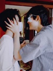 男生和女生拔萝卜
